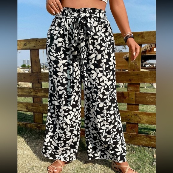 Boho Plus Size High Waist Floral Print Wide Leg Palazzo Pants - Picture 1 of 6
